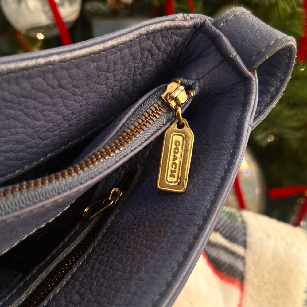 COACH Vintage Sonoma Pocket Zip Natural Grain Leather-Periwinkle - Picture 15 of 15